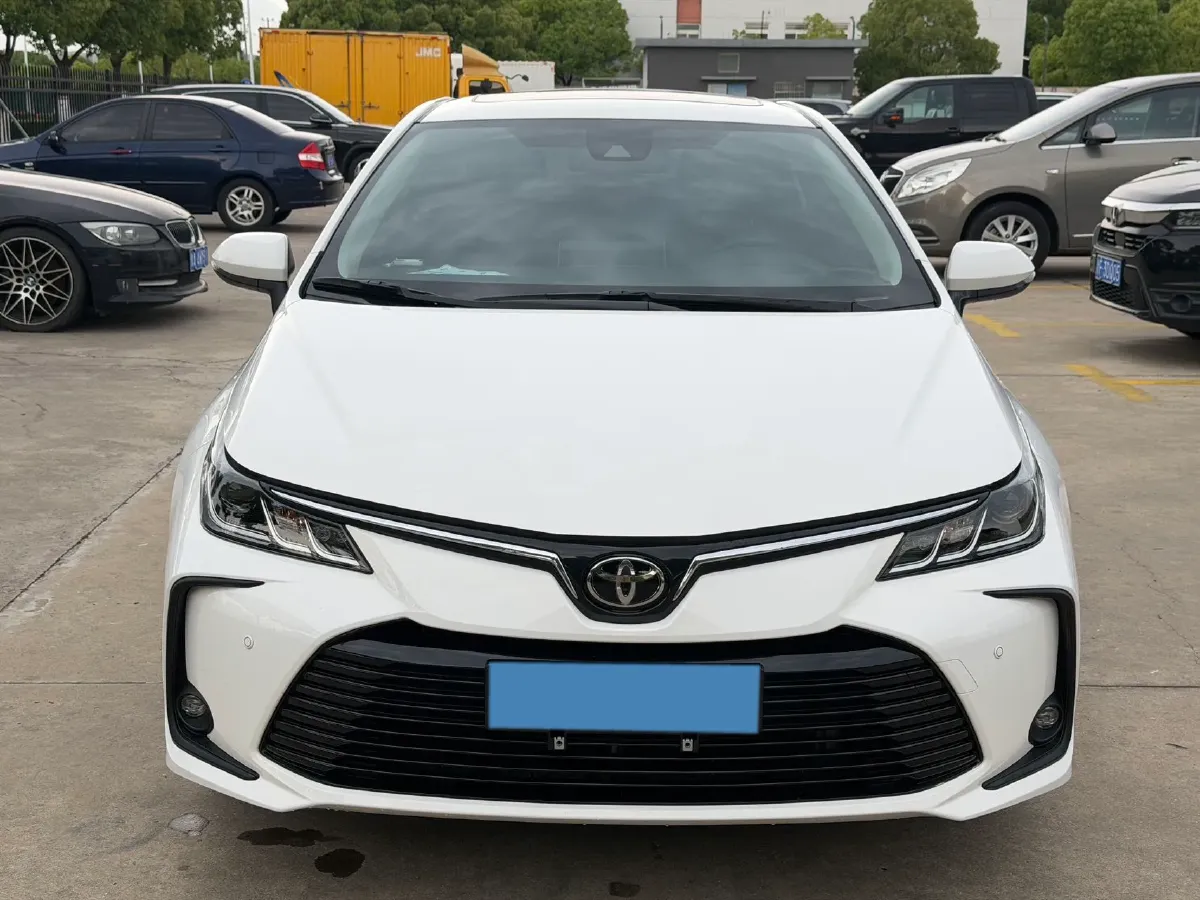 2021 Toyota Corolla 1.2T 116HP L4 CVT,autocango,china used car exporter,china ev exporter,chinese used car exporter,chinese used ev exporter