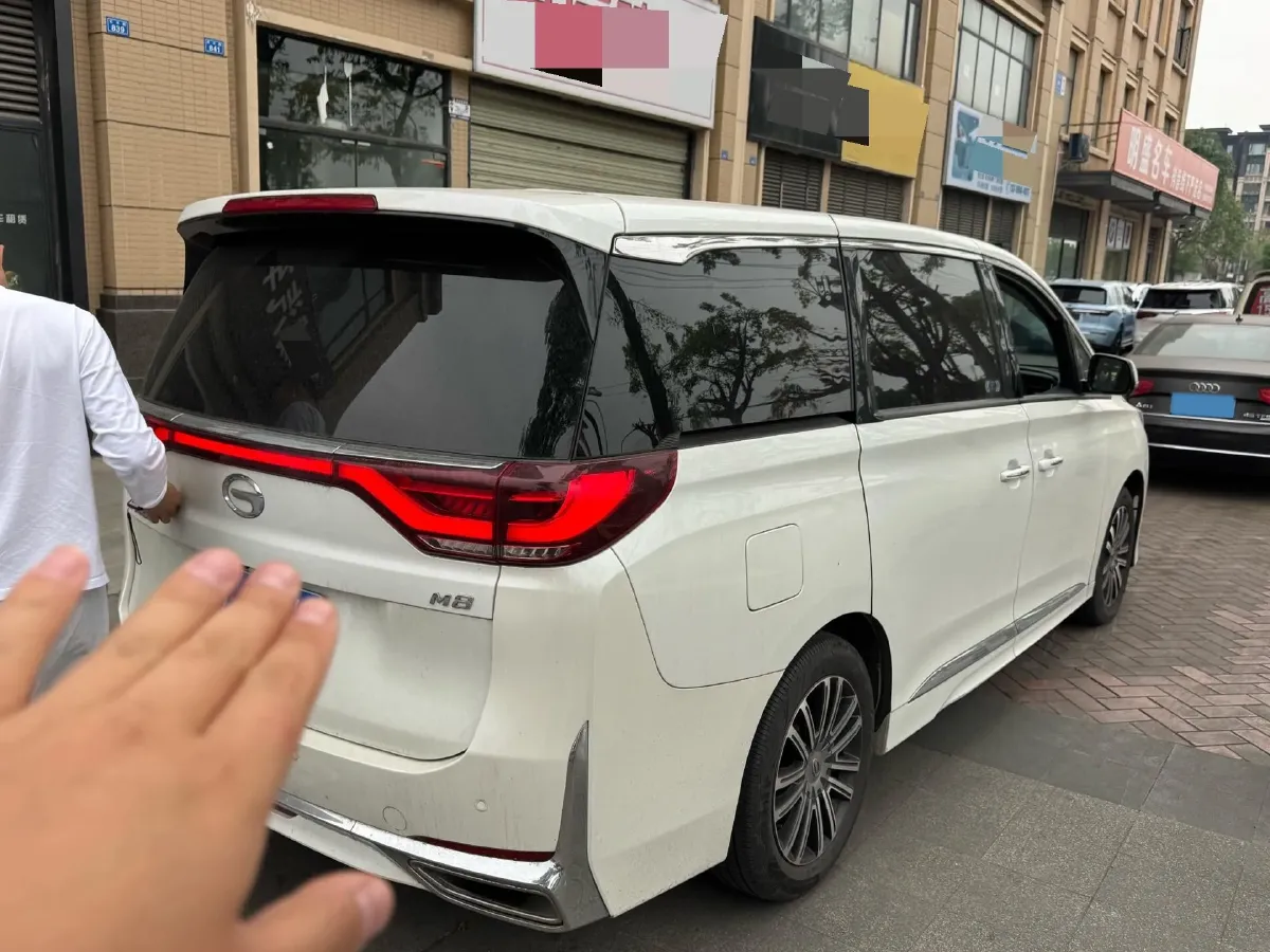 2021 GAC Trumpchi M8 2.0T 252HP L4 8AT,autocango,china used car exporter,china ev exporter,chinese used car exporter,chinese used ev exporter