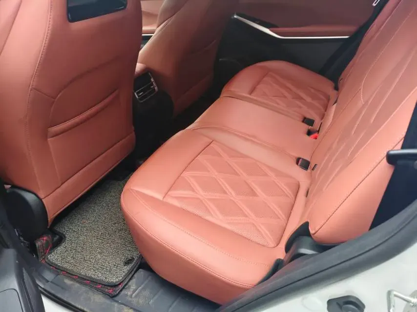 2023 ChangAn CS75 Plus 1.5T 188HP L4 8AT,autocango,china used car exporter,china ev exporter,chinese used car exporter,chinese used ev exporter