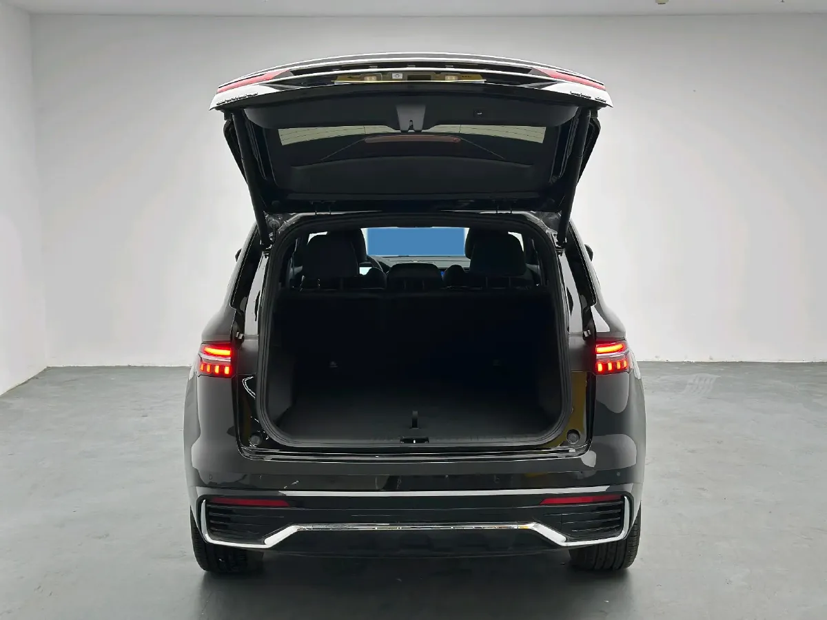 2024 Geely Monjaro 2.0T 218HP L4 7DCT,autocango,china used car exporter,china ev exporter,chinese used car exporter,chinese used ev exporter