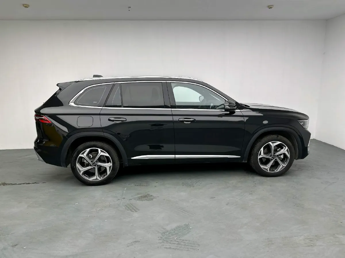 2024 Geely Monjaro 2.0T 218HP L4 7DCT,autocango,china used car exporter,china ev exporter,chinese used car exporter,chinese used ev exporter