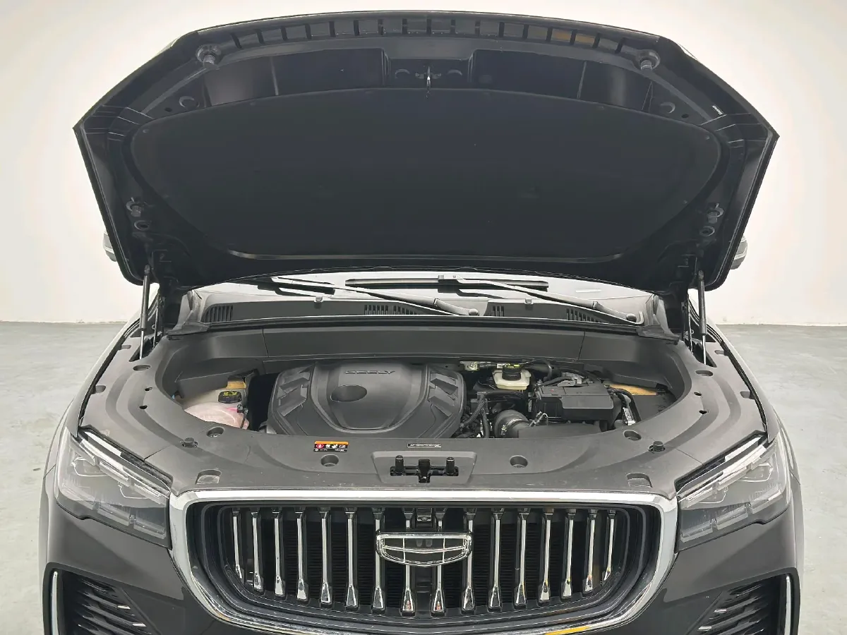 2024 Geely Monjaro 2.0T 218HP L4 7DCT,autocango,china used car exporter,china ev exporter,chinese used car exporter,chinese used ev exporter