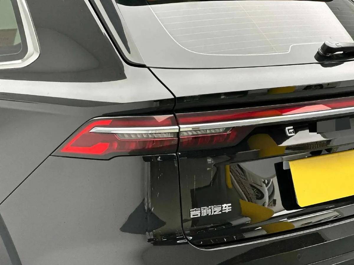 2024 Geely Monjaro 2.0T 218HP L4 7DCT,autocango,china used car exporter,china ev exporter,chinese used car exporter,chinese used ev exporter
