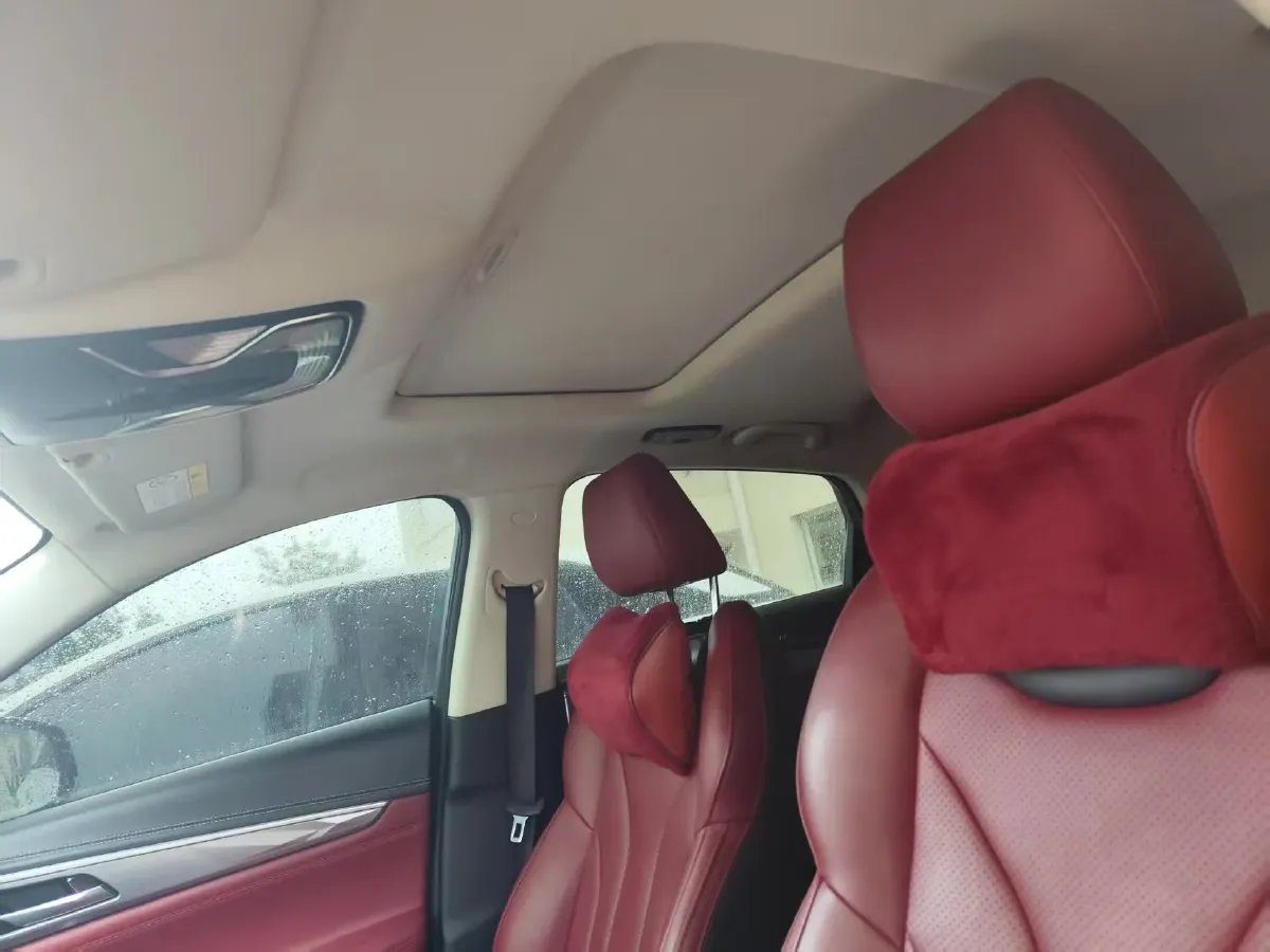 2021 ChangAn CS85 Coupe 1.5T 178HP L4 7DCT,autocango,china used car exporter,china ev exporter,chinese used car exporter,chinese used ev exporter