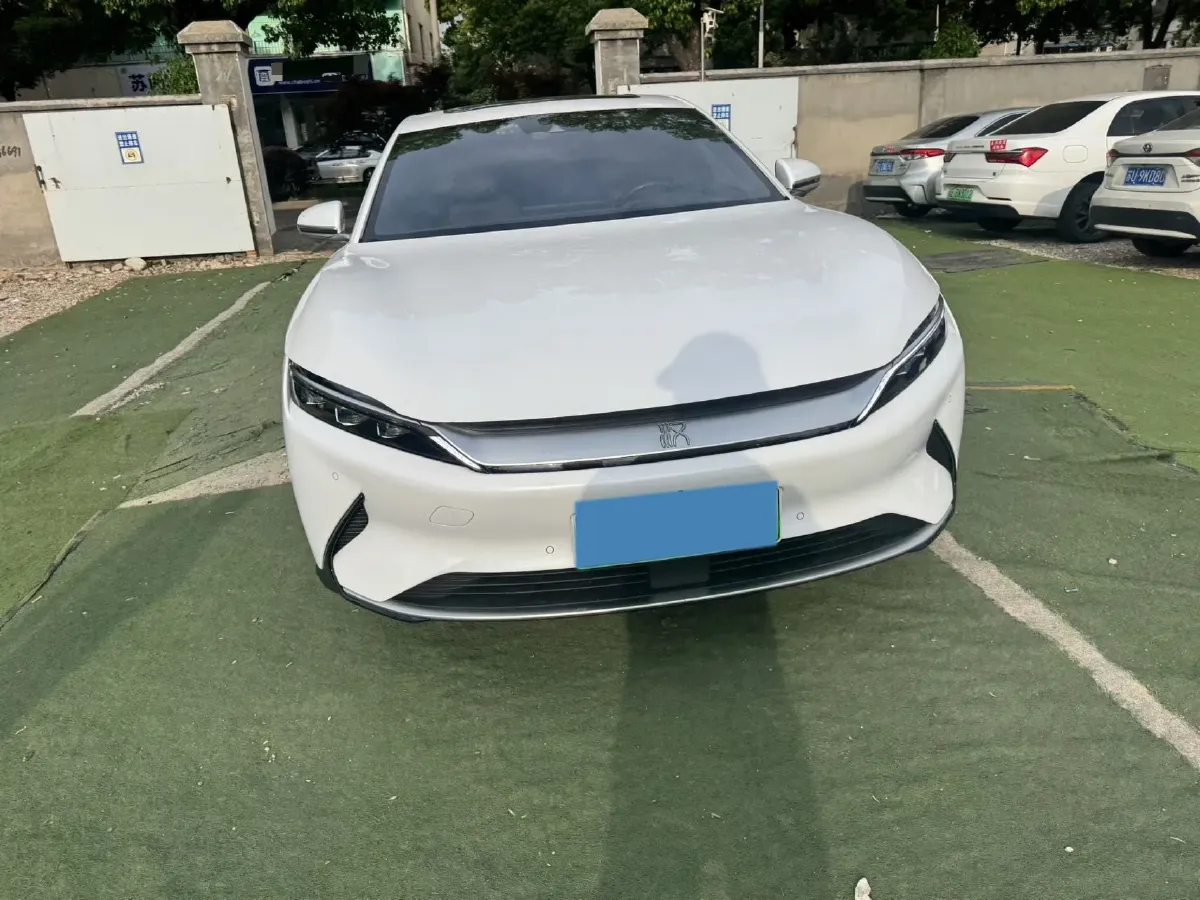 2021 BYD Han BEV 64.8KWH,autocango,china used car exporter,china ev exporter,chinese used car exporter,chinese used ev exporter