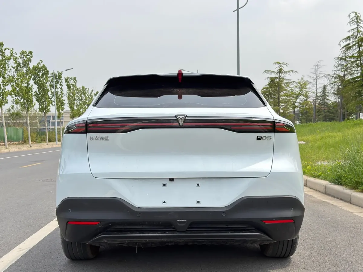 2025 ChangAn QiYuan A07 REEV 95HP REEV 28.4KWH,autocango,china used car exporter,china ev exporter,chinese used car exporter,chinese used ev exporter