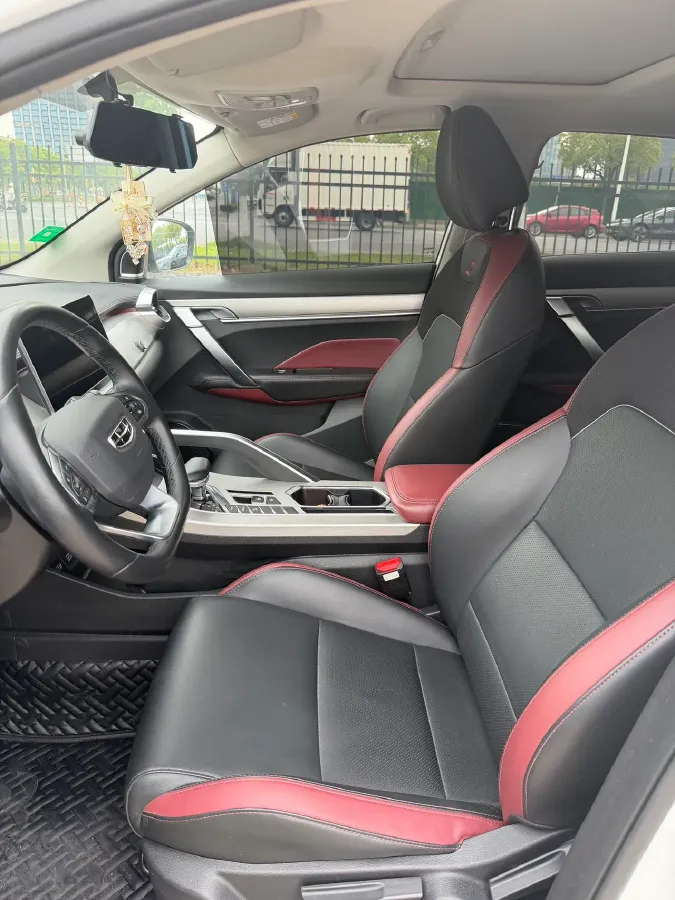 2021 Geely Coolray 1.4T 141HP L4 6DCT,autocango,china used car exporter,china ev exporter,chinese used car exporter,chinese used ev exporter