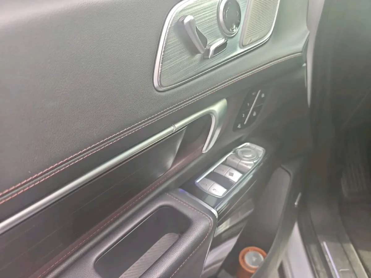 2023 Buick Century 2.0T 237HP L4 9AT,autocango,china used car exporter,china ev exporter,chinese used car exporter,chinese used ev exporter