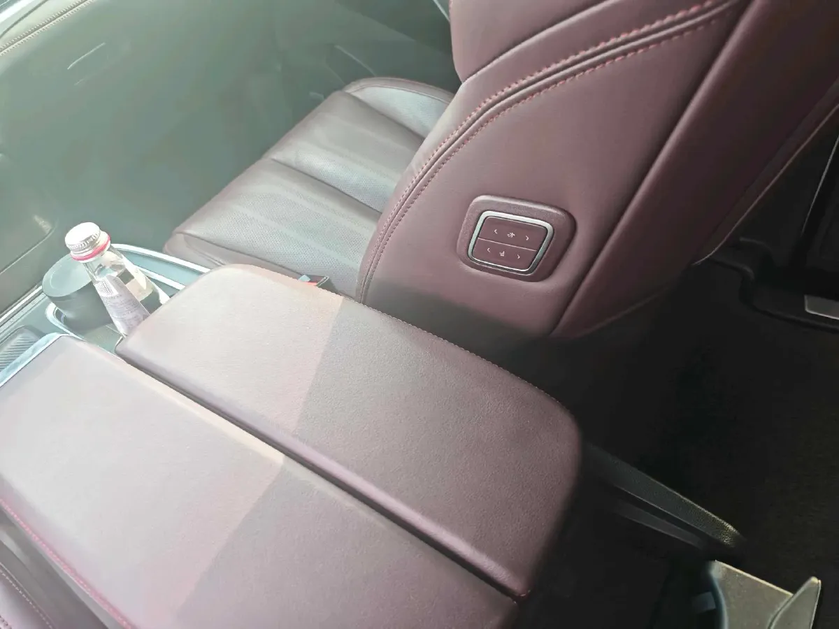 2023 Buick Century 2.0T 237HP L4 9AT,autocango,china used car exporter,china ev exporter,chinese used car exporter,chinese used ev exporter