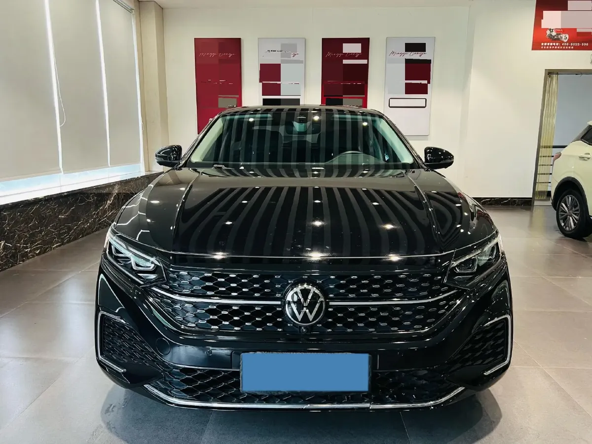 2023 Volkswagen Passat 2.0T 186HP L4 7DCT,autocango,china used car exporter,china ev exporter,chinese used car exporter,chinese used ev exporter