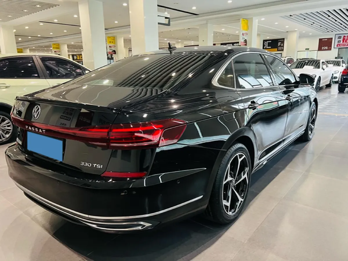 2023 Volkswagen Passat 2.0T 186HP L4 7DCT,autocango,china used car exporter,china ev exporter,chinese used car exporter,chinese used ev exporter