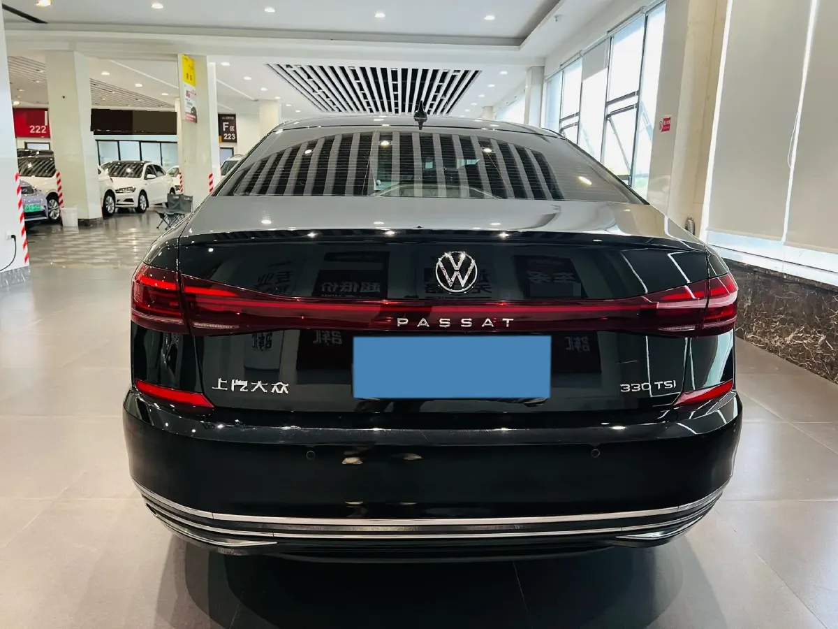 2023 Volkswagen Passat 2.0T 186HP L4 7DCT,autocango,china used car exporter,china ev exporter,chinese used car exporter,chinese used ev exporter