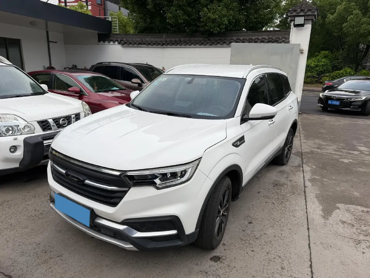 2018 Zotye T500 1.5T 156HP L4 6AT,autocango,china used car exporter,china ev exporter,chinese used car exporter,chinese used ev exporter