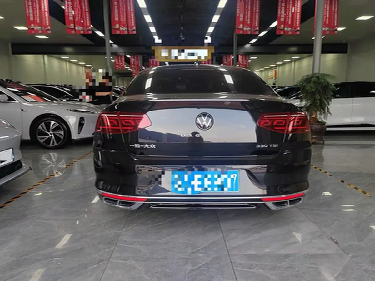 2023 Volkswagen Magotan 2.0T 186HP L4 7DCT,autocango,china used car exporter,china ev exporter,chinese used car exporter,chinese used ev exporter