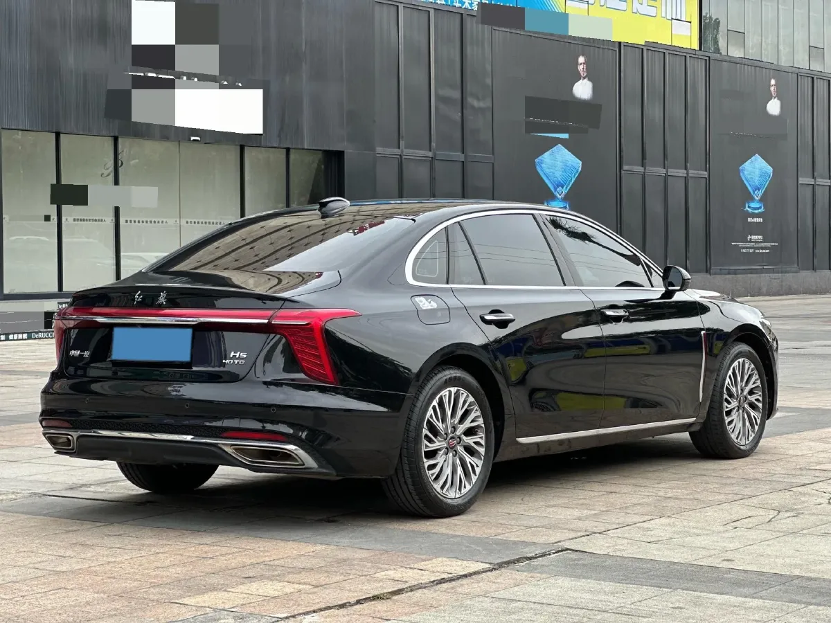 2024 HongQi H5 2.0T 224HP L4 8AT,autocango,china used car exporter,china ev exporter,chinese used car exporter,chinese used ev exporter