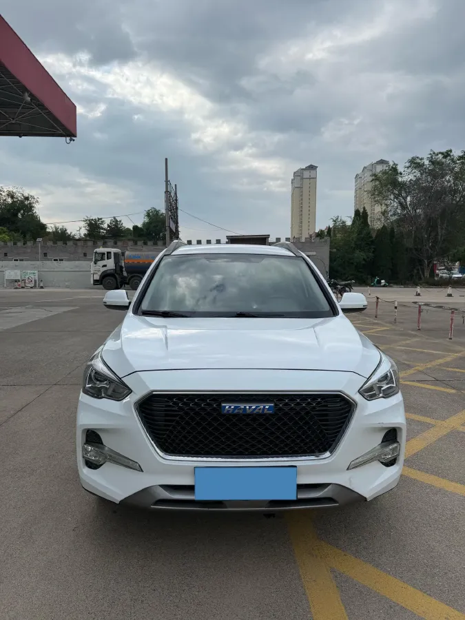 2018 Haval M6 1.5T 150HP L4 7DCT,autocango,china used car exporter,china ev exporter,chinese used car exporter,chinese used ev exporter