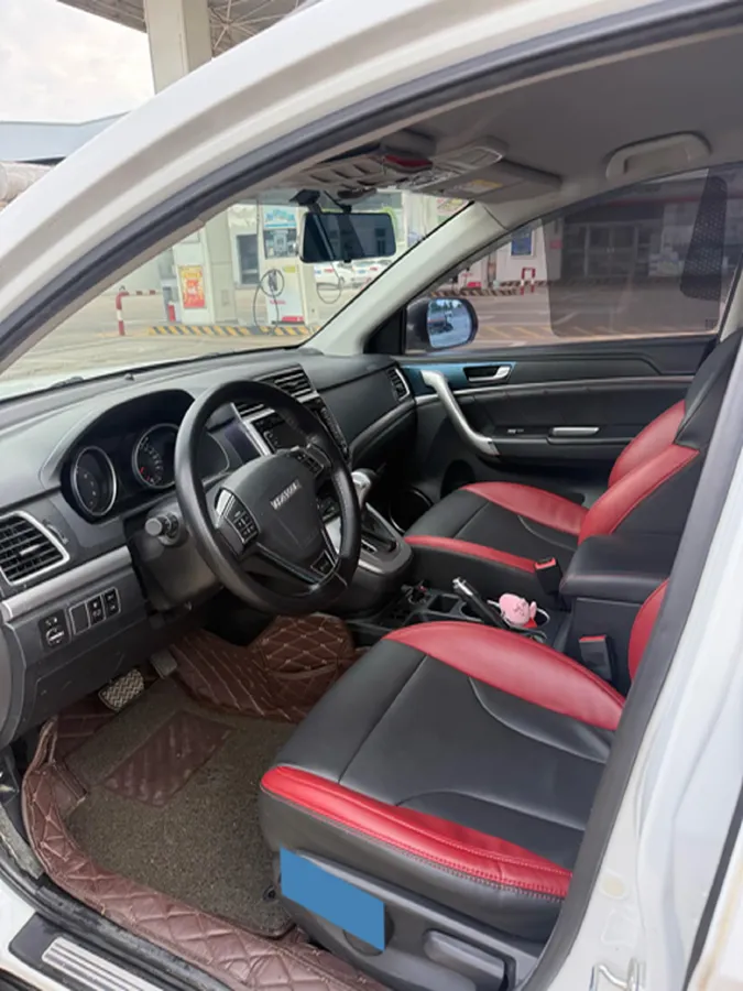2018 Haval M6 1.5T 150HP L4 7DCT,autocango,china used car exporter,china ev exporter,chinese used car exporter,chinese used ev exporter