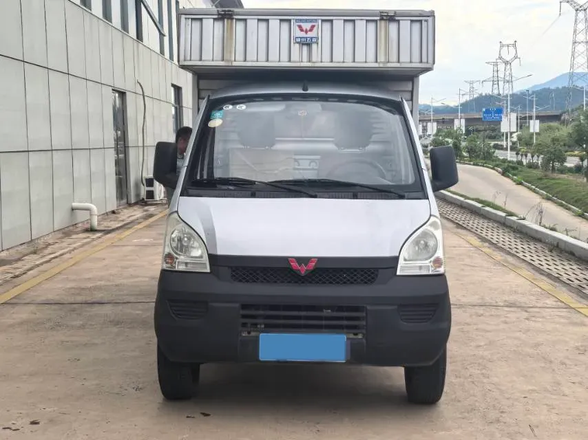 2016 WuLing ZhiGuang Mini Truck 1.2L 82HP L4 5MT,autocango,china used car exporter,china ev exporter,chinese used car exporter,chinese used ev exporter