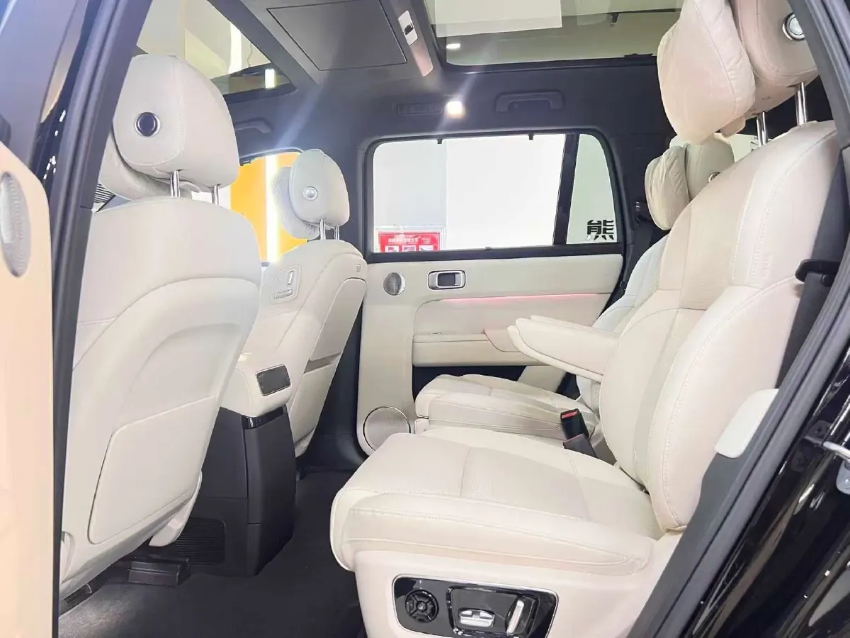 2024 Li L9 Range Extended 154HP REEV 52.3KWH,autocango,china used car exporter,china ev exporter,chinese used car exporter,chinese used ev exporter