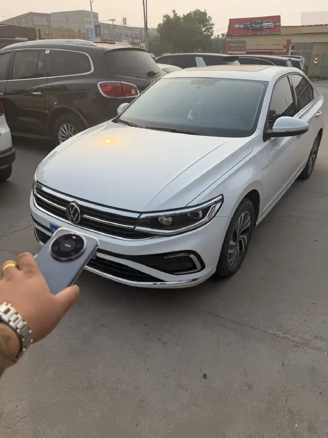 2023 Volkswagen Bora 1.2T 116HP L4 7DCT,autocango,china used car exporter,china ev exporter,chinese used car exporter,chinese used ev exporter