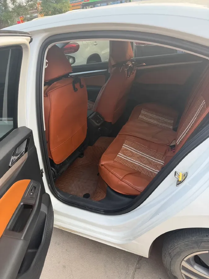 2023 Volkswagen Bora 1.2T 116HP L4 7DCT,autocango,china used car exporter,china ev exporter,chinese used car exporter,chinese used ev exporter