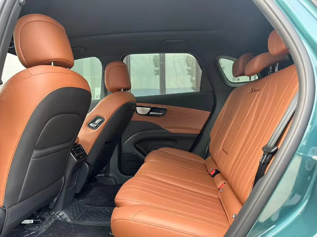 2026 Chery Tiggo 8 1.6T 200HP L4 7DCT,autocango,china used car exporter,china ev exporter,chinese used car exporter,chinese used ev exporter