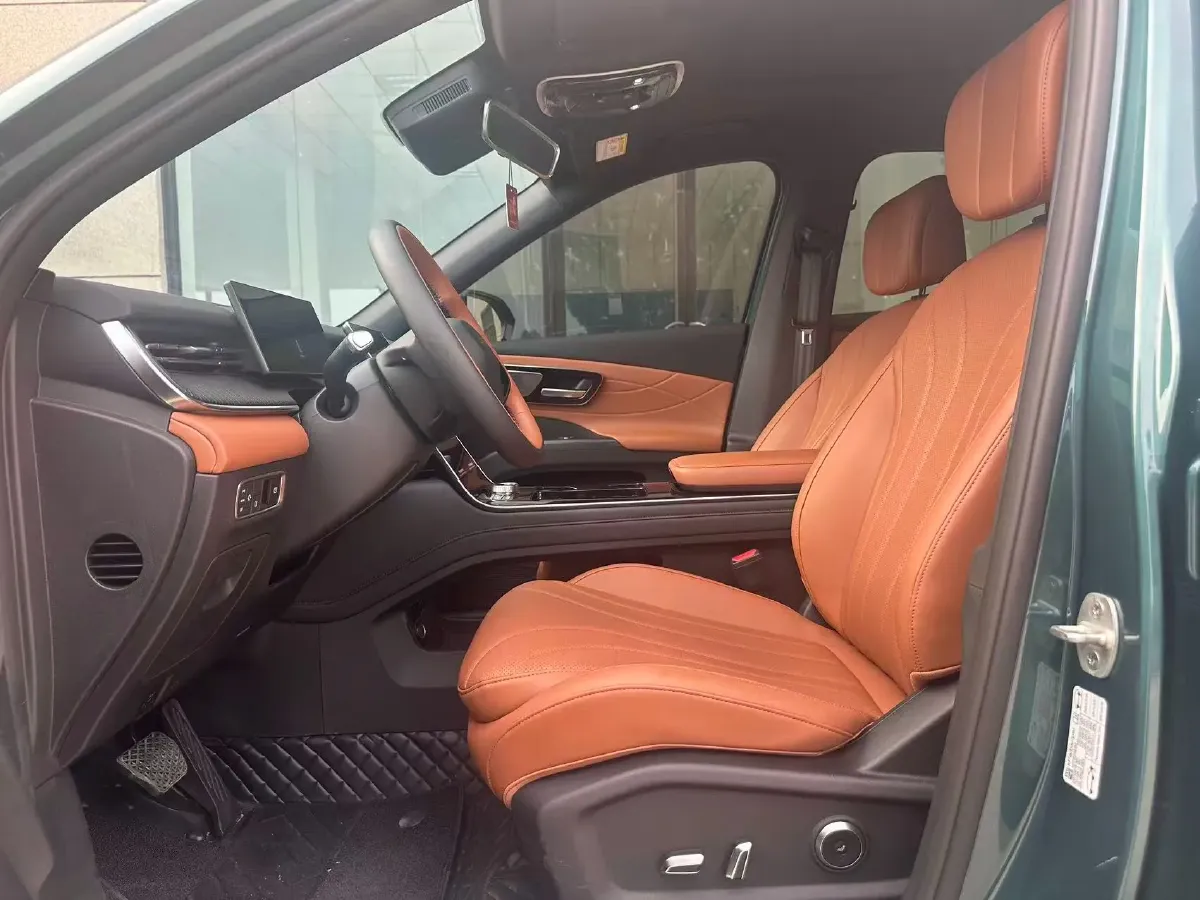 2026 Chery Tiggo 8 1.6T 200HP L4 7DCT,autocango,china used car exporter,china ev exporter,chinese used car exporter,chinese used ev exporter