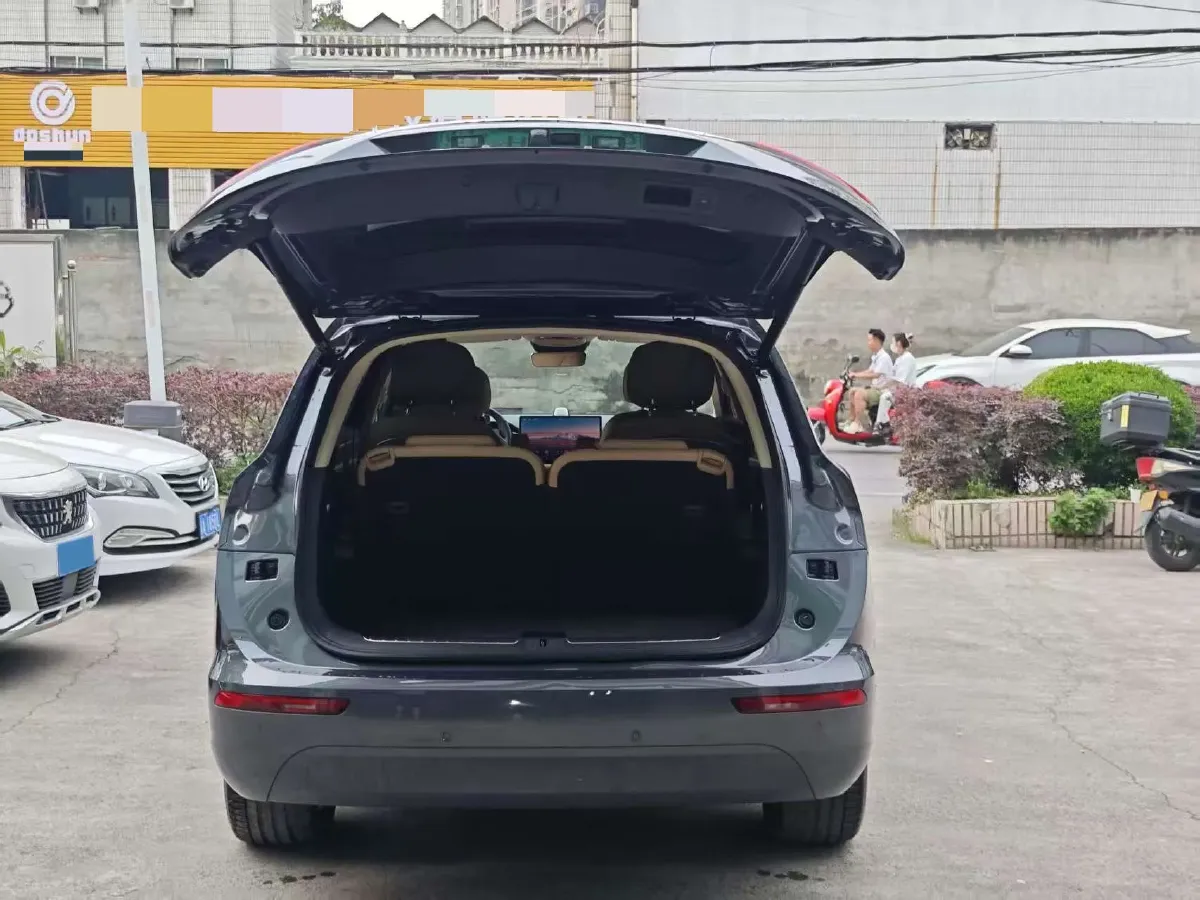 2022 Volvo S60 2.0T 197HP L4 8AT,autocango,china used car exporter,china ev exporter,chinese used car exporter,chinese used ev exporter