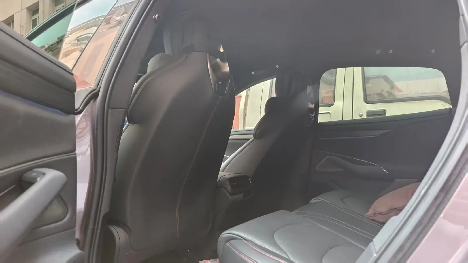 2024 MI SU7 BEV 101KWH,autocango,china used car exporter,china ev exporter,chinese used car exporter,chinese used ev exporter