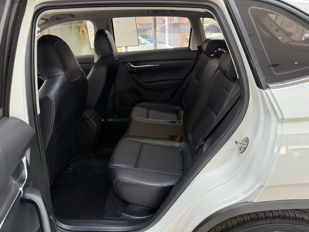 2022 Skoda Kamiq 1.5L 112HP L4 6AT,autocango,china used car exporter,china ev exporter,chinese used car exporter,chinese used ev exporter