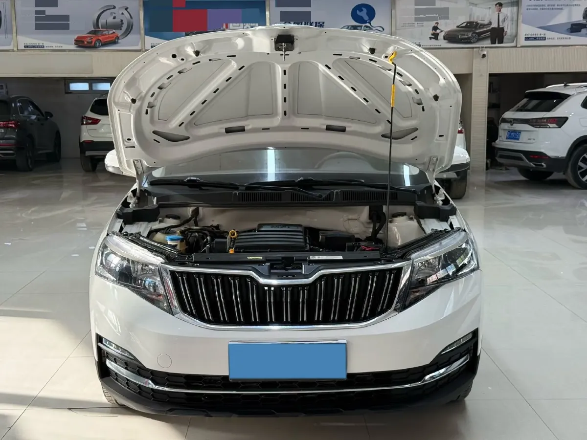 2022 Skoda Kamiq 1.5L 112HP L4 6AT,autocango,china used car exporter,china ev exporter,chinese used car exporter,chinese used ev exporter