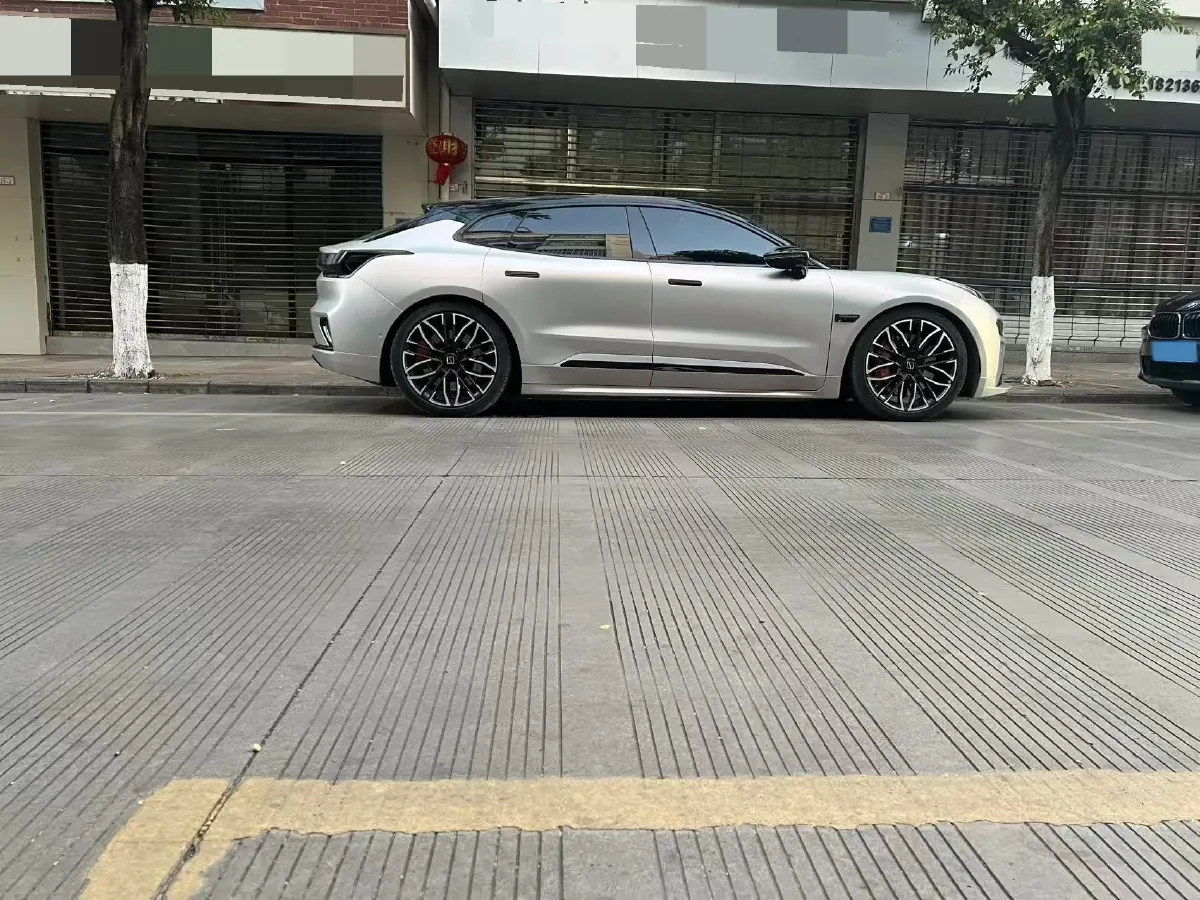 2024 Zeekr 001 BEV 100KWH,autocango,china used car exporter,china ev exporter,chinese used car exporter,chinese used ev exporter