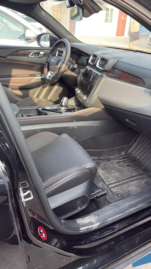 2019 Qoros 5 1.6T 197HP L4 7DCT,autocango,china used car exporter,china ev exporter,chinese used car exporter,chinese used ev exporter