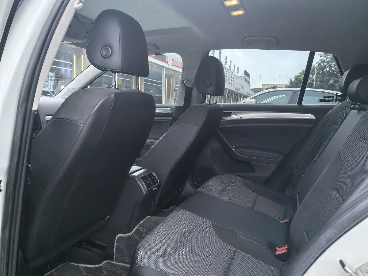 2018 Volkswagen Golf 1.4T 131HP L4 7DCT,autocango,china used car exporter,china ev exporter,chinese used car exporter,chinese used ev exporter