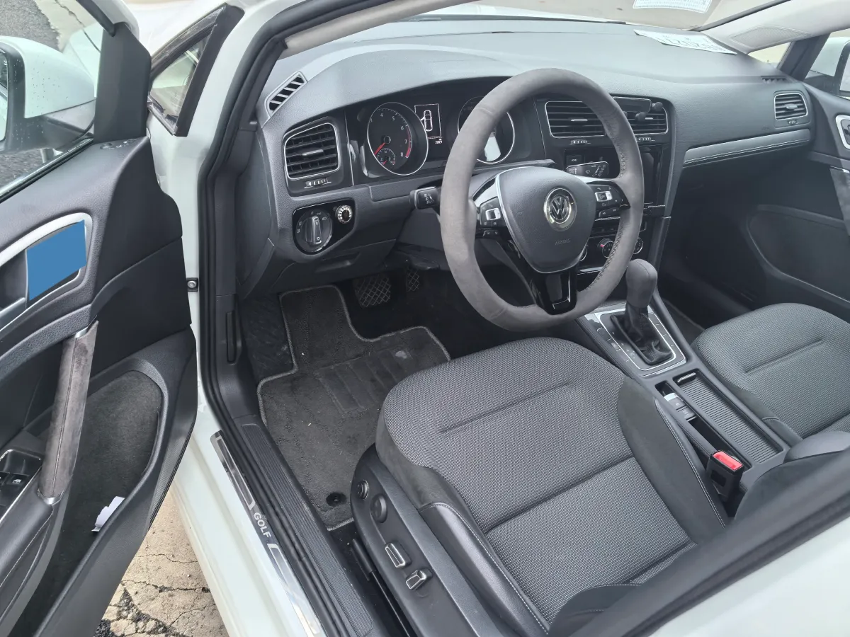 2018 Volkswagen Golf 1.4T 131HP L4 7DCT,autocango,china used car exporter,china ev exporter,chinese used car exporter,chinese used ev exporter