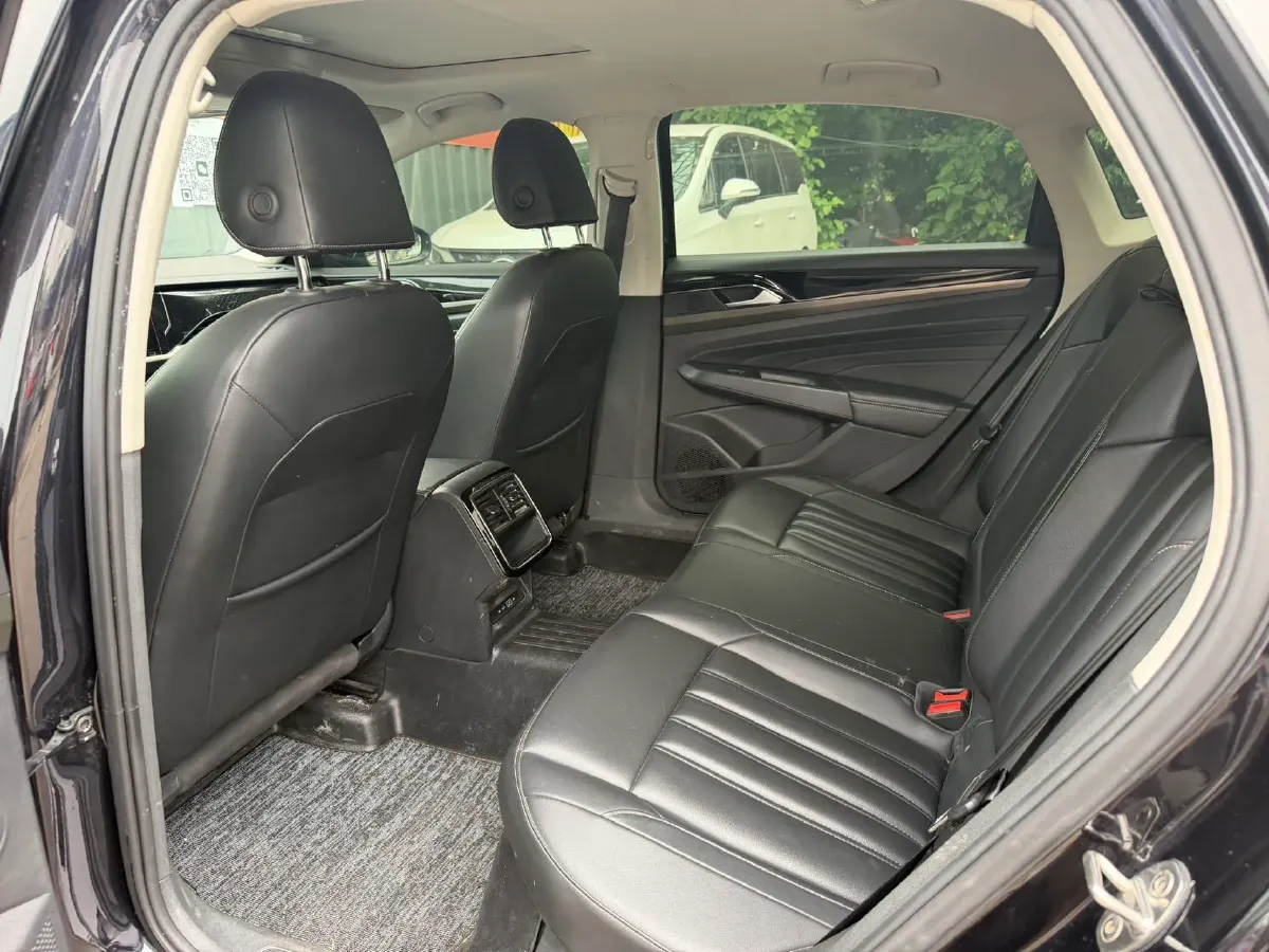 2020 Volkswagen Passat 1.4T 150HP L4 7DCT,autocango,china used car exporter,china ev exporter,chinese used car exporter,chinese used ev exporter