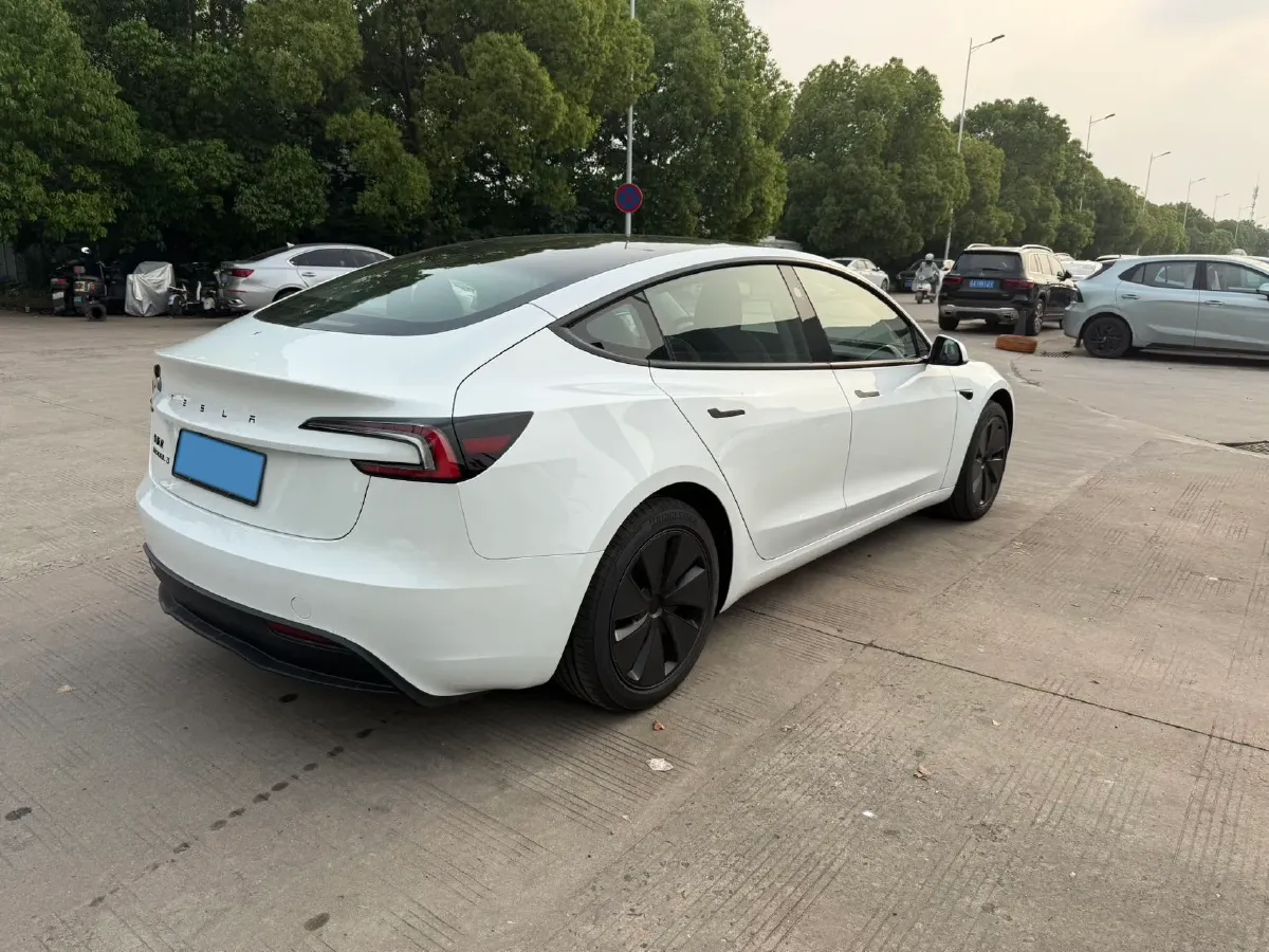 2025 Tesla Model 3 BEV,autocango,china used car exporter,china ev exporter,chinese used car exporter,chinese used ev exporter