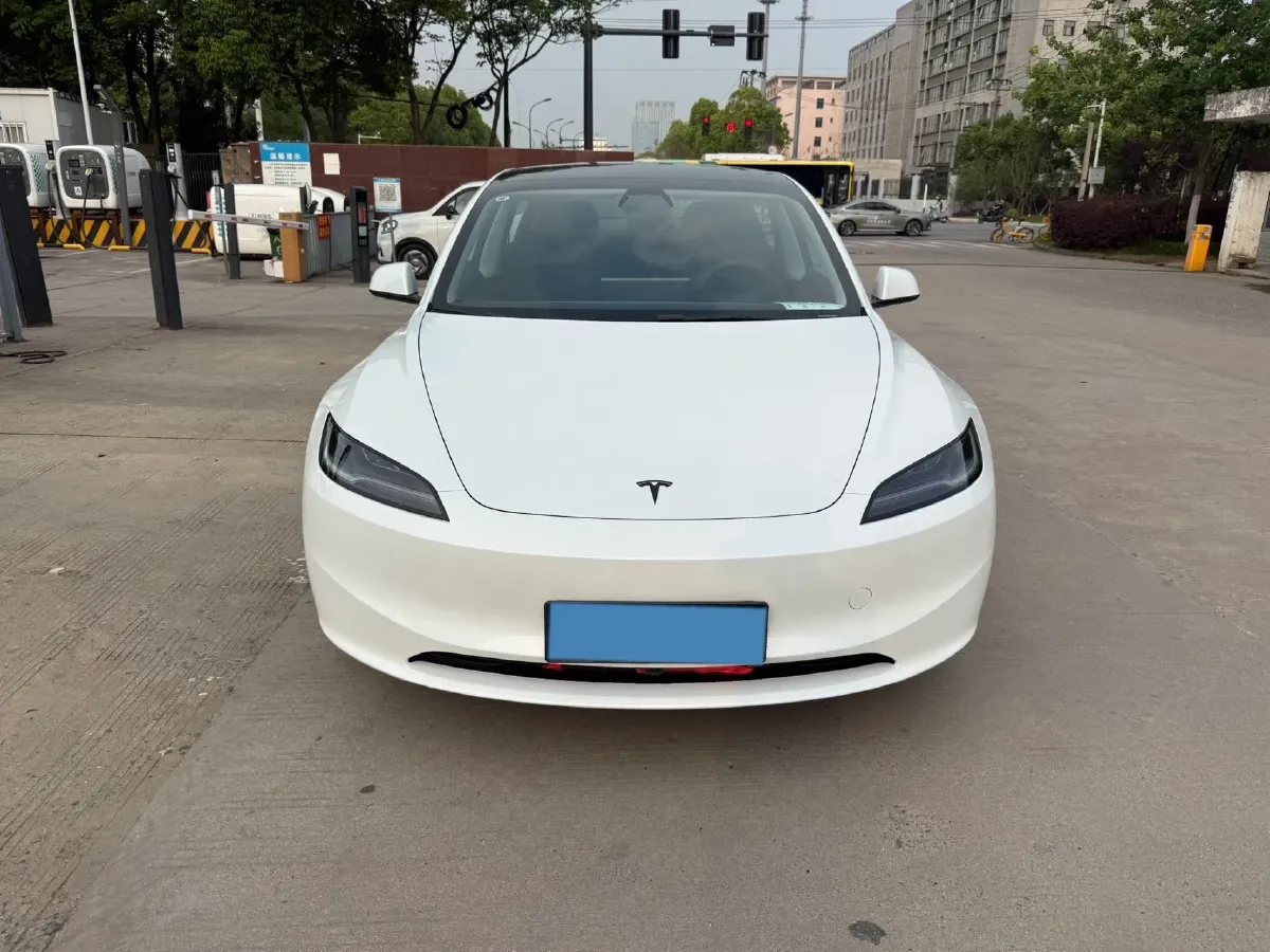 2025 Tesla Model 3 BEV,autocango,china used car exporter,china ev exporter,chinese used car exporter,chinese used ev exporter