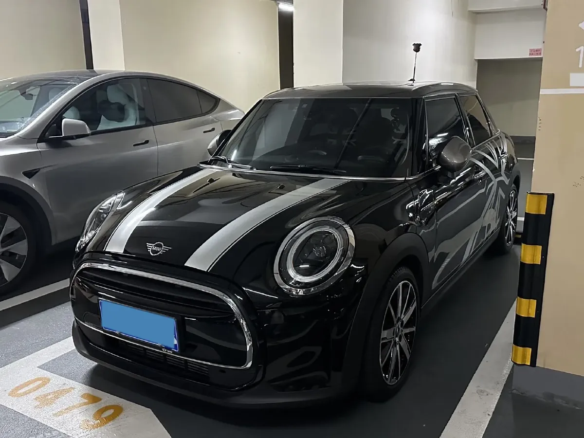 2022 MINI MINI 1.5T 136HP L3 7DCT,autocango,china used car exporter,china ev exporter,chinese used car exporter,chinese used ev exporter