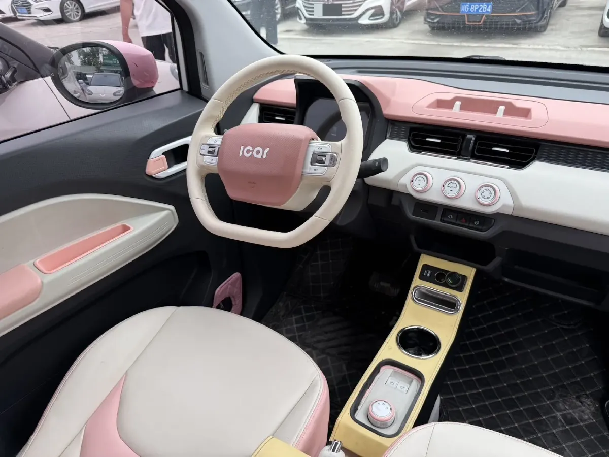 2022 Chery QQ Ice Cream BEV 13.9KWH,autocango,china used car exporter,china ev exporter,chinese used car exporter,chinese used ev exporter