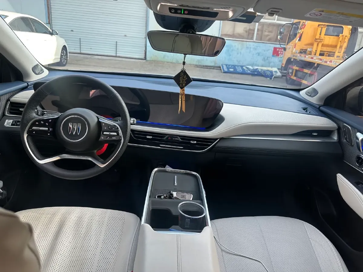 2025 Buick Larcosse 2.0T 237HP L4 9AT,autocango,china used car exporter,china ev exporter,chinese used car exporter,chinese used ev exporter