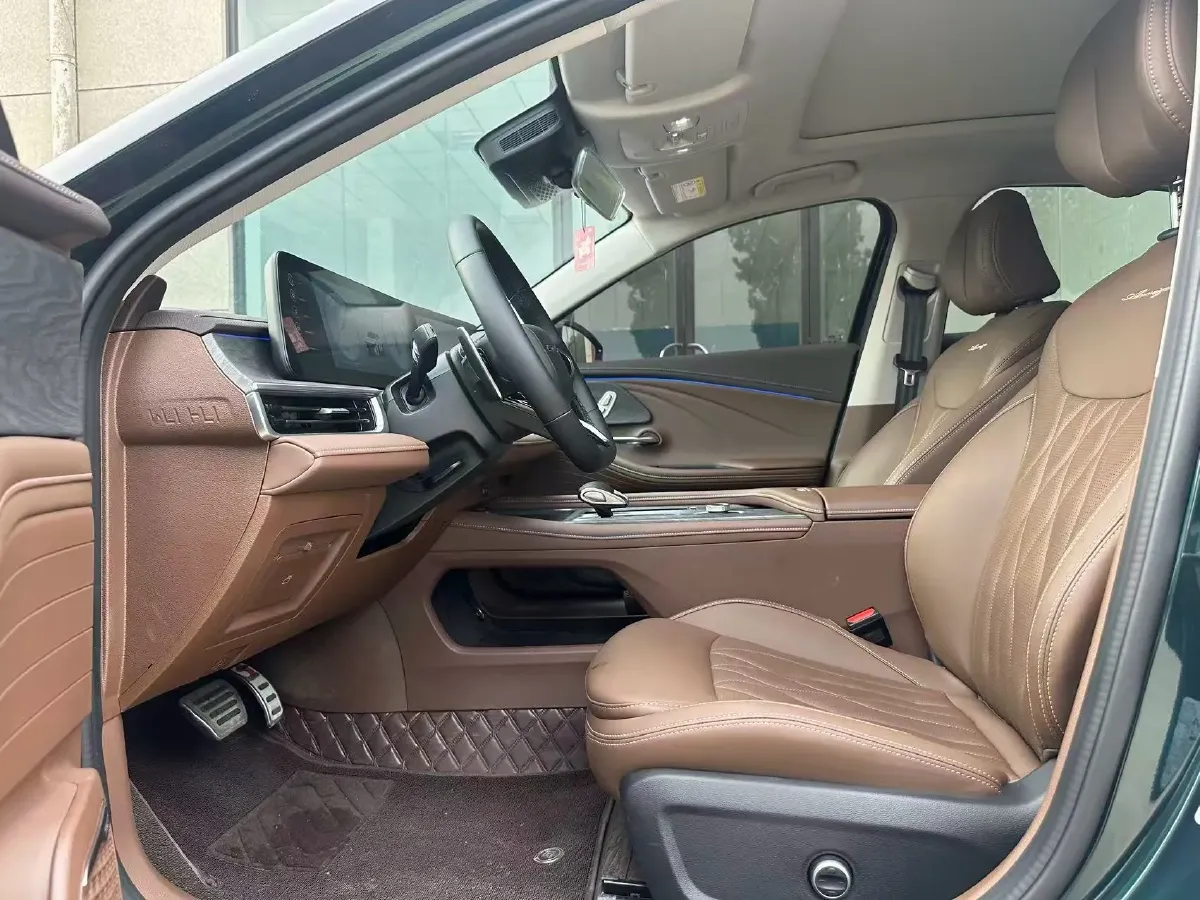 2025 Chery Arrizo 8 2.0T 254HP L4 8AT,autocango,china used car exporter,china ev exporter,chinese used car exporter,chinese used ev exporter
