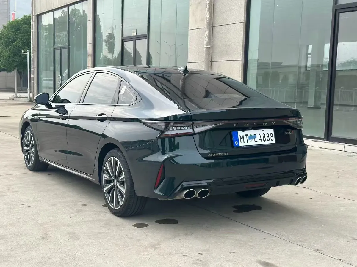 2025 Chery Arrizo 8 2.0T 254HP L4 8AT,autocango,china used car exporter,china ev exporter,chinese used car exporter,chinese used ev exporter
