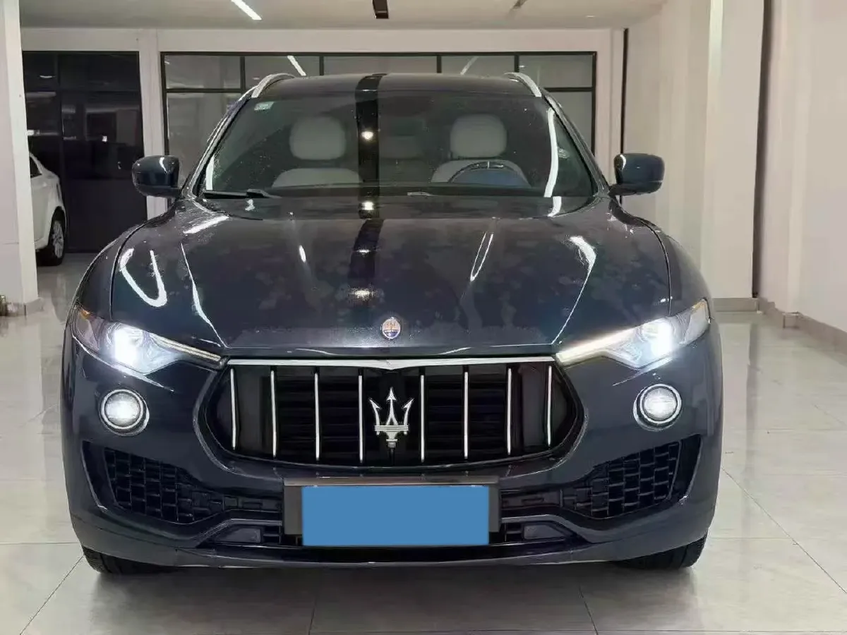 2018 Maserati Levante 3.0T 350HP V6 8AT,autocango,china used car exporter,china ev exporter,chinese used car exporter,chinese used ev exporter