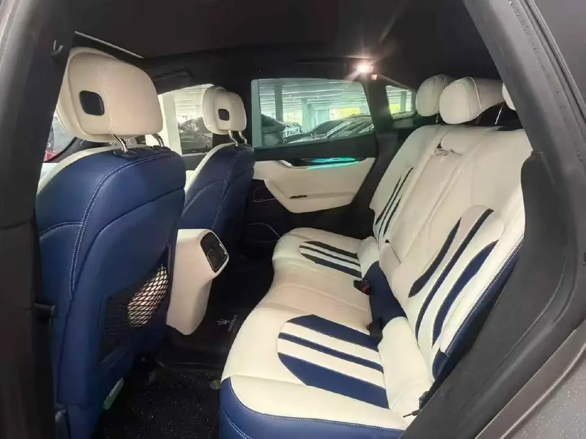 2018 Maserati Levante 3.0T 350HP V6 8AT,autocango,china used car exporter,china ev exporter,chinese used car exporter,chinese used ev exporter