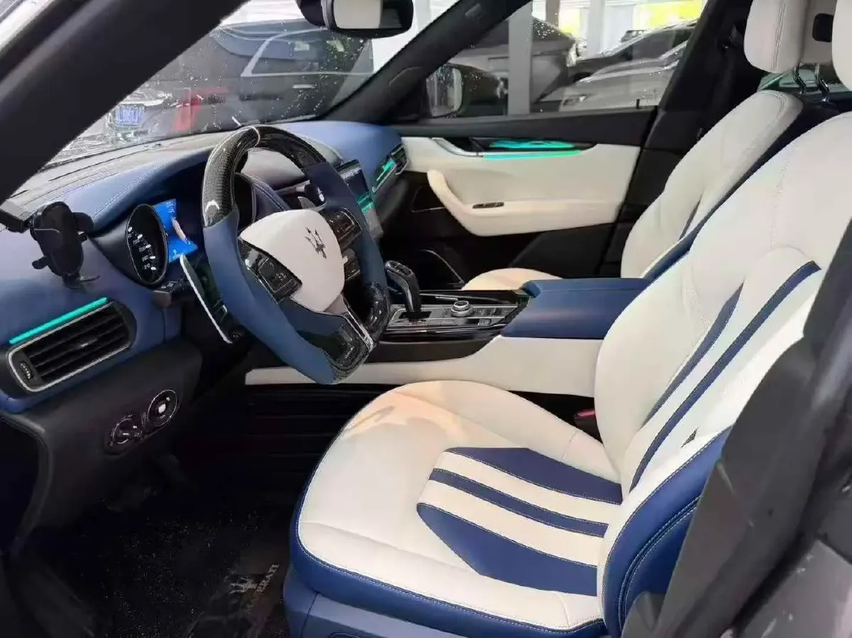 2018 Maserati Levante 3.0T 350HP V6 8AT,autocango,china used car exporter,china ev exporter,chinese used car exporter,chinese used ev exporter