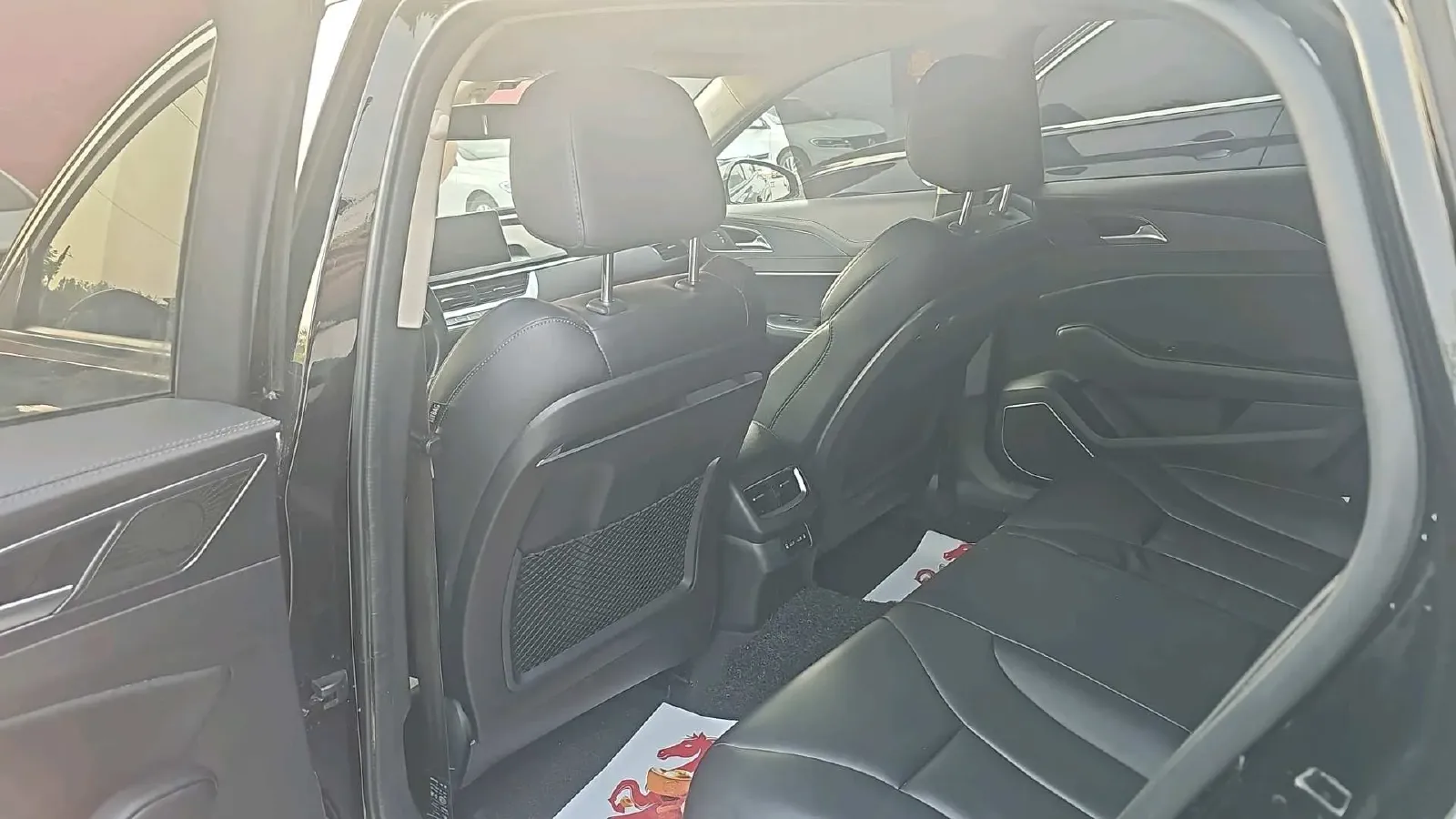 2022 HongQi H5 1.5T 169HP L4 7DCT,autocango,china used car exporter,china ev exporter,chinese used car exporter,chinese used ev exporter