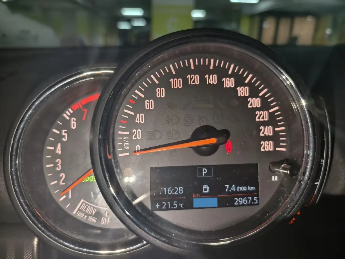 2019 MINI CLUBMAN 1.5T 136HP L3 7DCT,autocango,china used car exporter,china ev exporter,chinese used car exporter,chinese used ev exporter