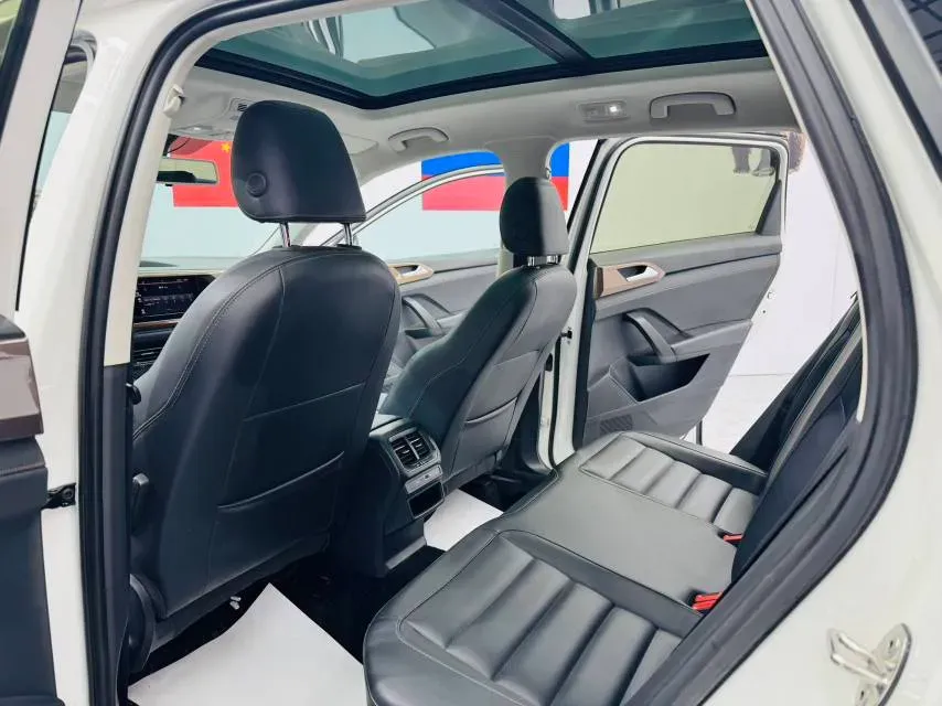 2021 Volkswagen Tharu 1.4T 150HP L4 7DCT,autocango,china used car exporter,china ev exporter,chinese used car exporter,chinese used ev exporter