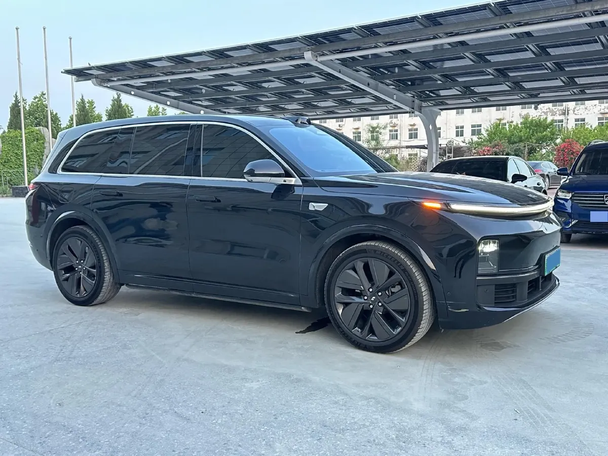 2022 Li L9 Range Extended 154HP REEV 42.6KWH,autocango,china used car exporter,china ev exporter,chinese used car exporter,chinese used ev exporter
